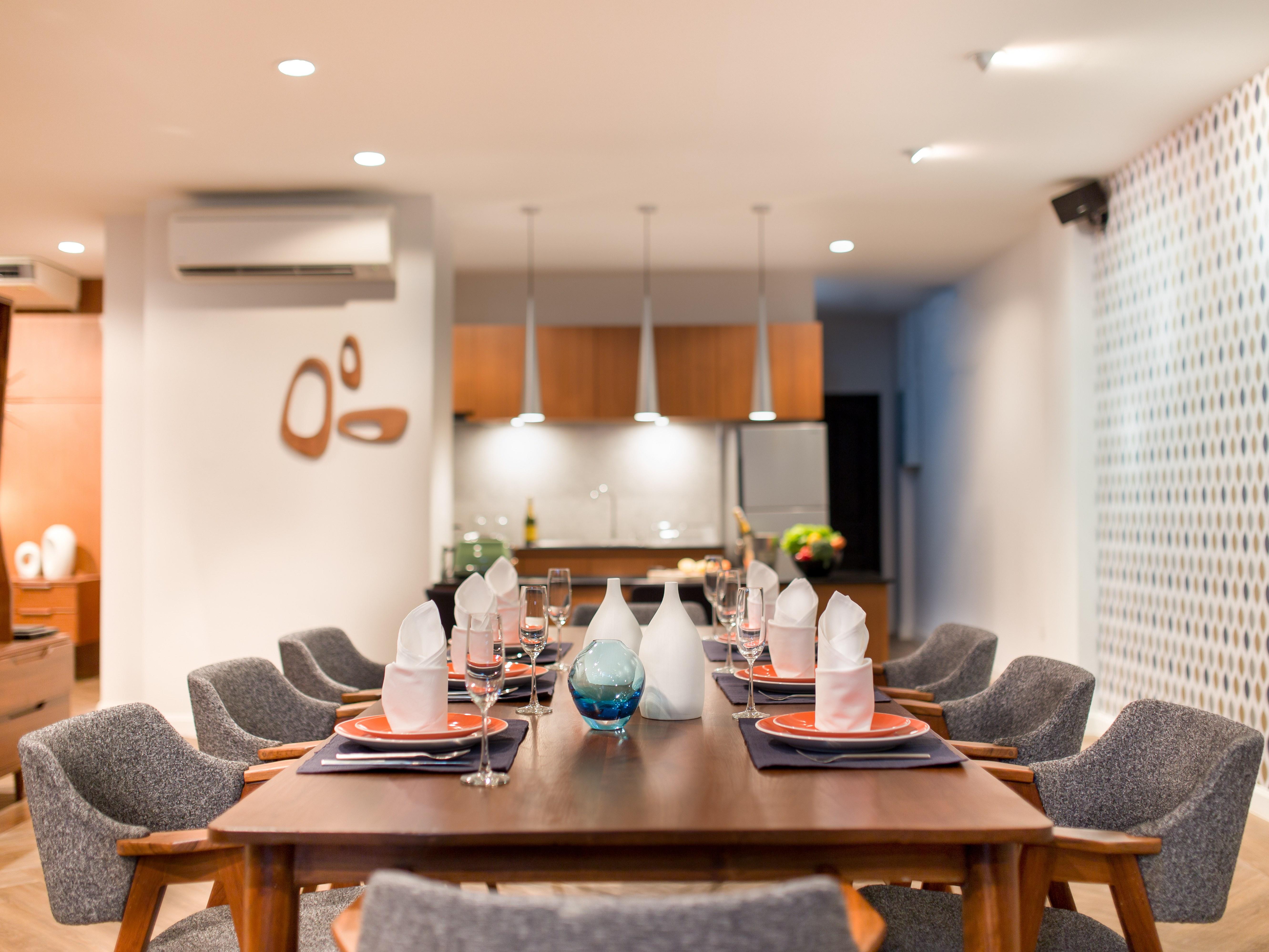Tolani Nimman Villa Chiang Mai Bagian luar foto
